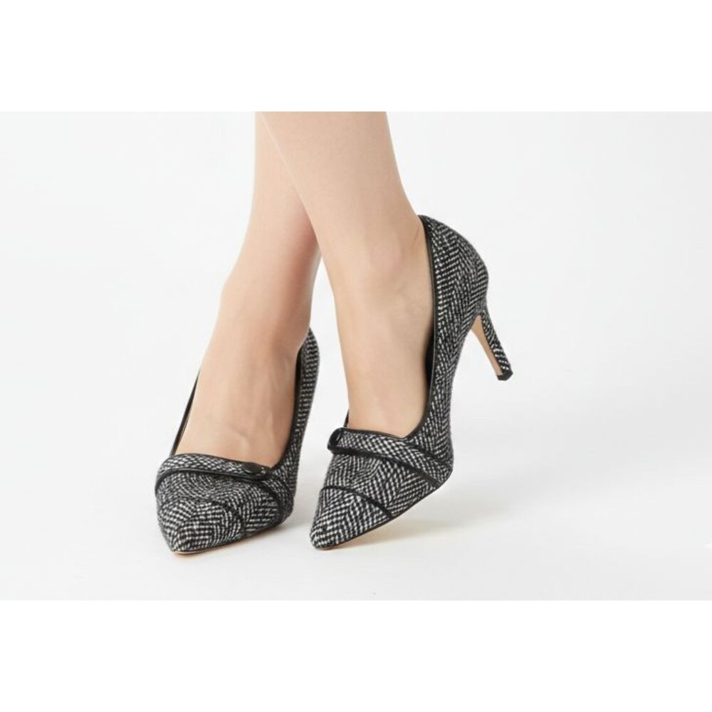 Ann Taylor Tweed Heels Size 10M Black White Herringbone Pointed Toe Strap EUC